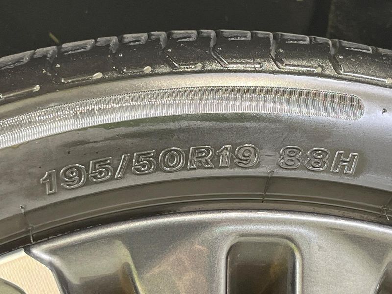 2024 Toyota Prius 6AA-MXWH60 (UW-6a69707d35f19)[11]