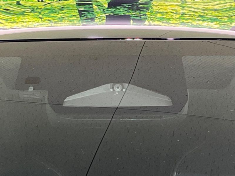 2023 Toyota Prius 6AA-MXWH65 (UW-6a697081759bc)[22]