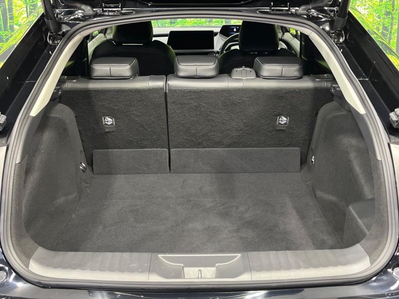 2023 Toyota Prius 6AA-MXWH65 (UW-6a697081759bc)[14]