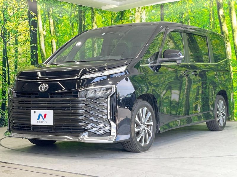 2023 Toyota Voxy 6BA-MZRA90W (UW-6a697087646ed)[4]