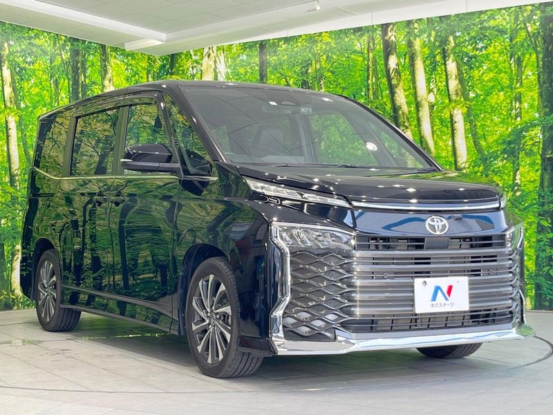 2023 Toyota Voxy 6BA-MZRA90W (UW-6a697087646ed)[10]