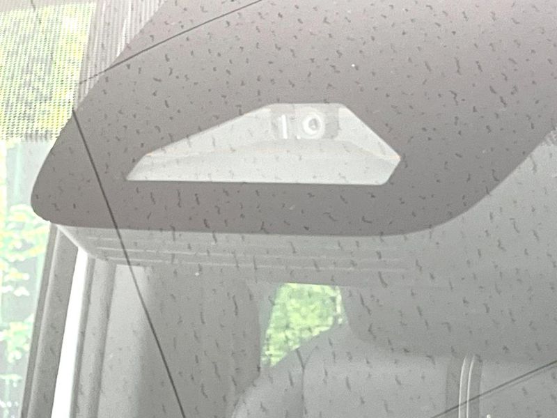 2023 Toyota Noah 6BA-MZRA90W (UW-6a69708abf80e)[17]
