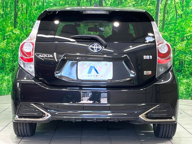 2014 Toyota Aqua DAA-NHP10 (UW-6a6970969967d)[8]