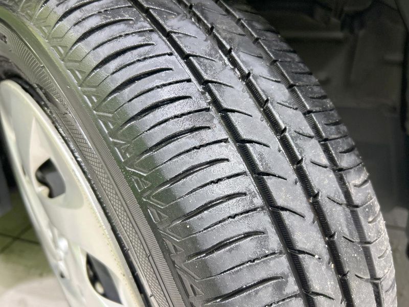 2016 Toyota Aqua DAA-NHP10 (UW-6a6970a127151)[7]