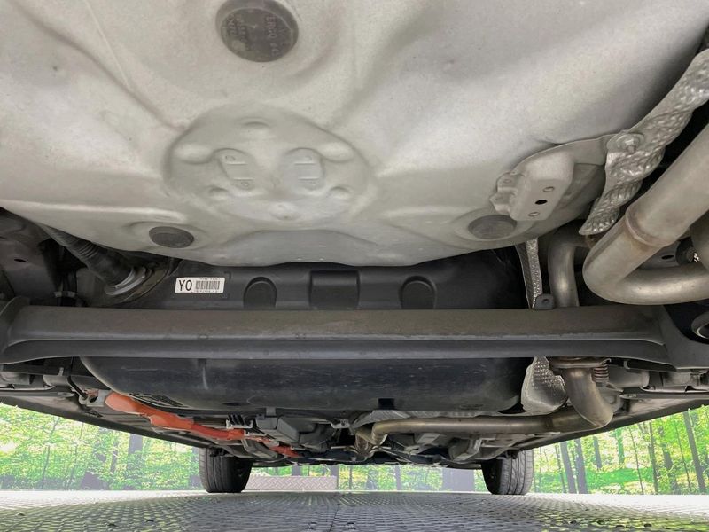 2016 Toyota Aqua DAA-NHP10 (UW-6a6970a17bf80)[22]