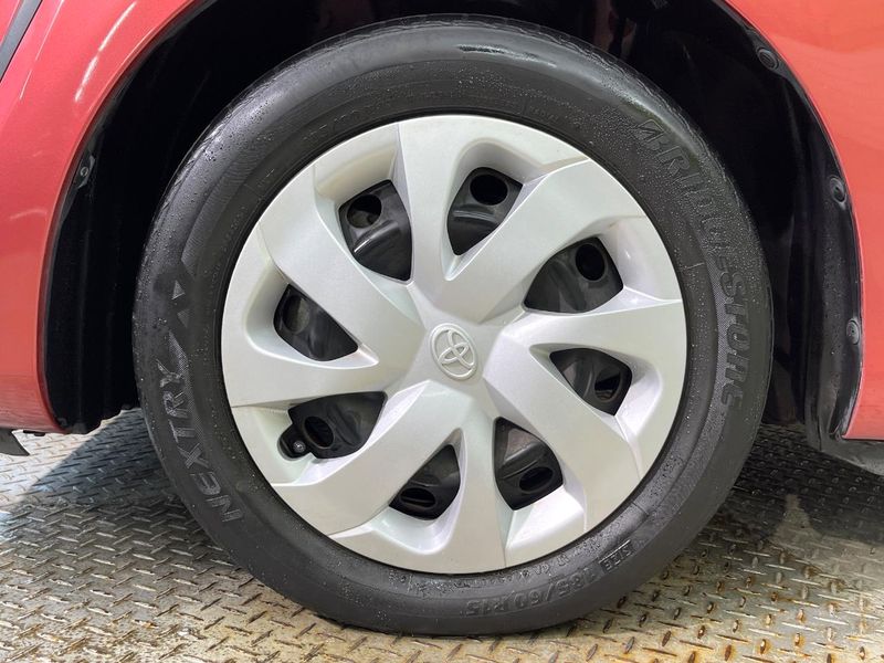 2016 Toyota Sienta DBA-NSP170G (UW-6a6970b0f3fbb)[21]
