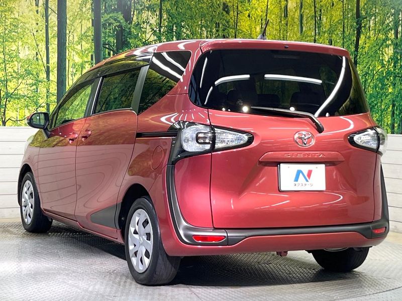 2016 Toyota Sienta DBA-NSP170G (UW-6a6970b0f3fbb)[28]