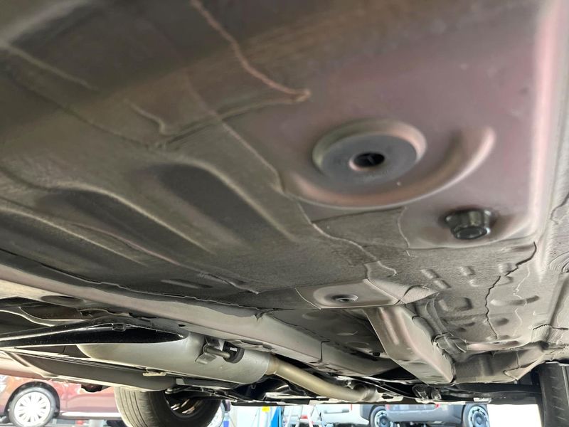 2016 Toyota Sienta DBA-NSP170G (UW-6a6970b0f3fbb)[15]