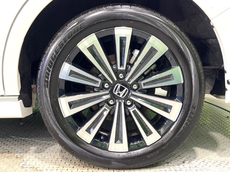 2025 Honda Step Wagon 6AA-RP8 (UW-6a6970cd63393)[11]
