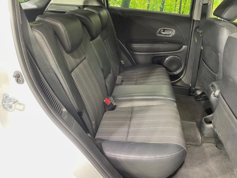 2014 Honda Vezel DAA-RU3 (UW-6a6970cf34325)[29]