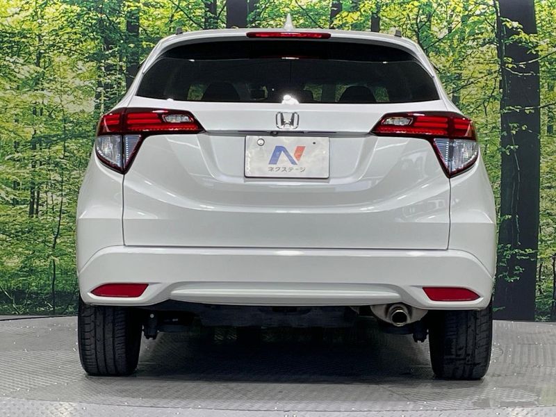 2014 Honda Vezel DAA-RU3 (UW-6a6970cf34325)[17]