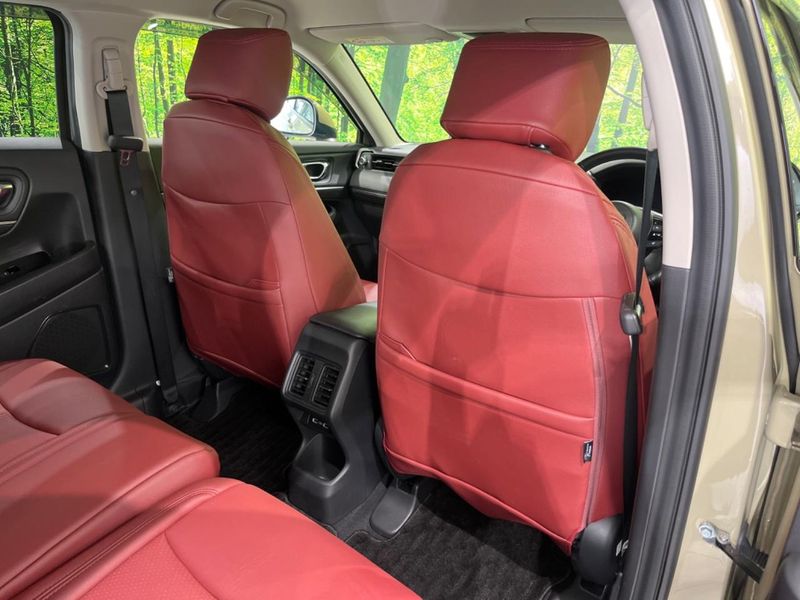 2023 Honda Vezel 6AA-RV6 (UW-6a6970e63c154)[18]