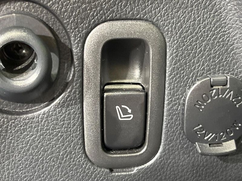 2017 Subaru Forester DBA-SJG (UW-6a6970f97430c)[20]