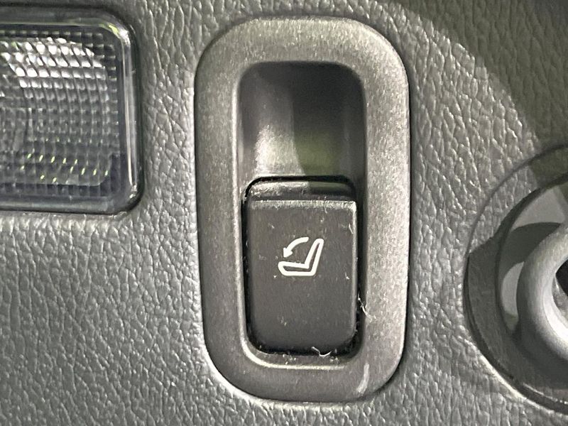 2017 Subaru Forester DBA-SJG (UW-6a6970f97430c)[22]