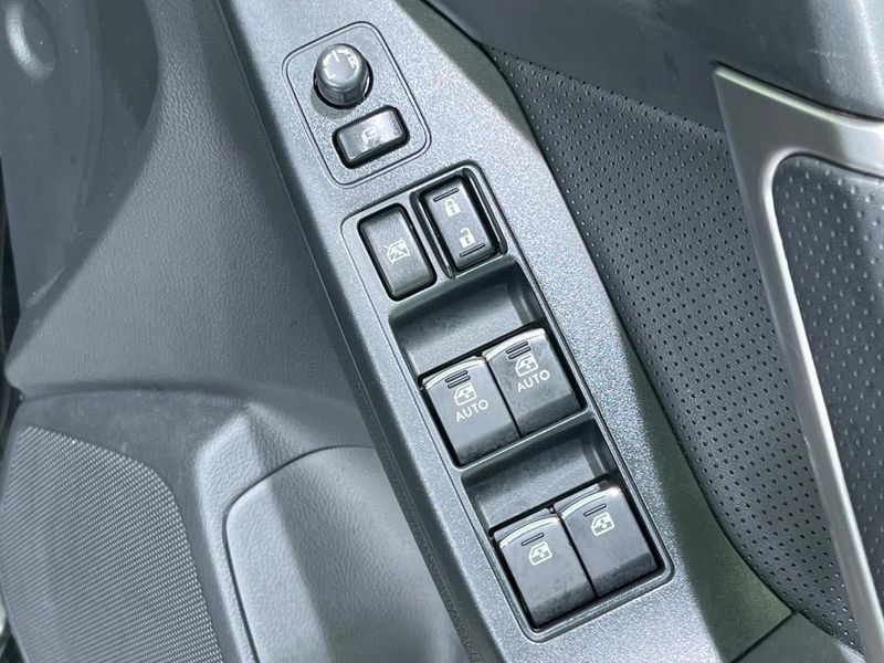 2017 Subaru Forester DBA-SJG (UW-6a6970f97430c)[11]