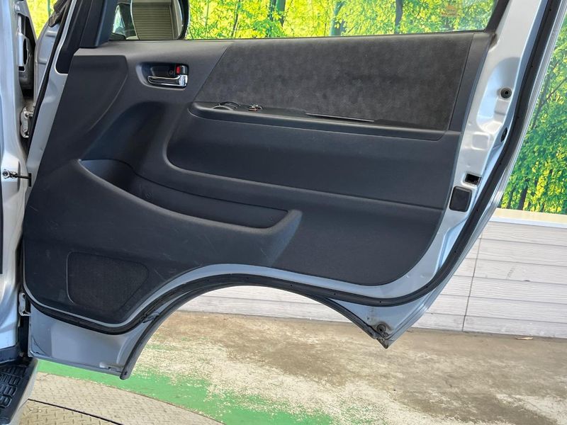 2018 Toyota Hiace Wagon CBA-TRH214W (UW-6a69710aa3cc3)[27]
