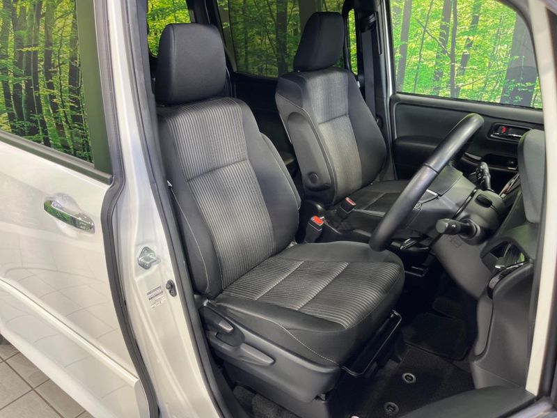 2019 Toyota Voxy DBA-ZRR80W (UW-6a69715fdbd27)[29]