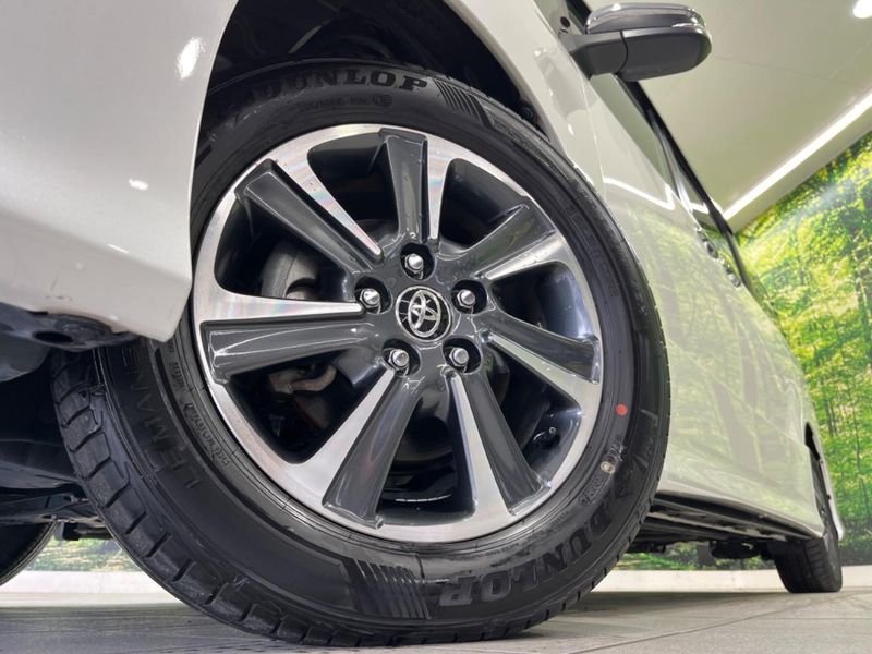2019 Toyota Voxy DBA-ZRR80W (UW-6a69715fdbd27)[19]