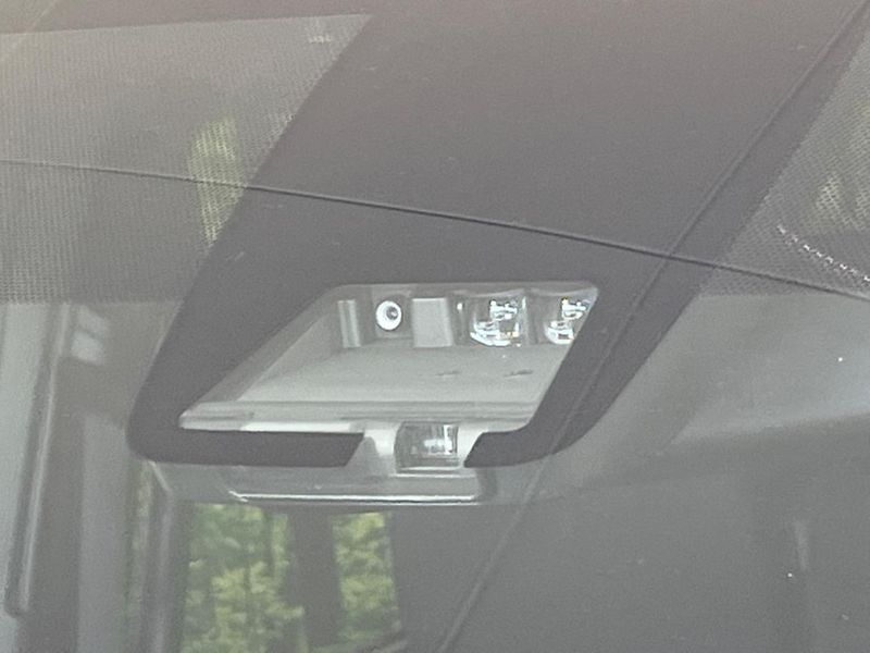 2019 Toyota Voxy DBA-ZRR80W (UW-6a69715fdbd27)[12]