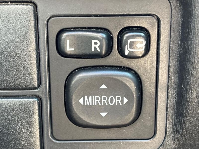 2014 Toyota Prius DAA-ZVW30 (UW-6a697175bb72b)[20]