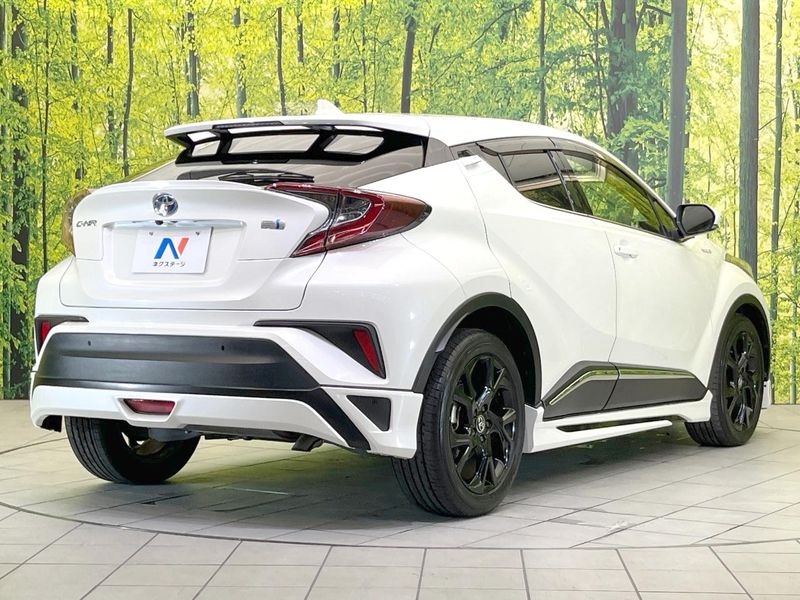 2019 Toyota C-HR DAA-ZYX10 (UW-6a6971af3825e)[9]