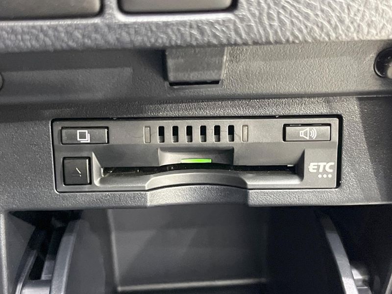 2018 Toyota Alphard DBA-AGH30W (UW-6a6abf19aef4b)[17]