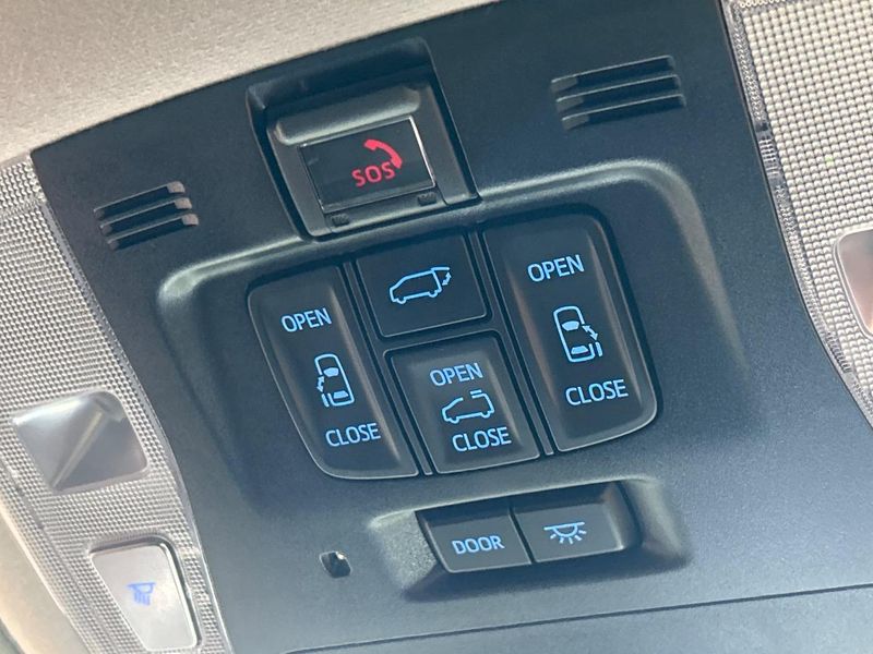 2022 Toyota Alphard 3BA-AGH30W (UW-6a6abf22ade90)[19]