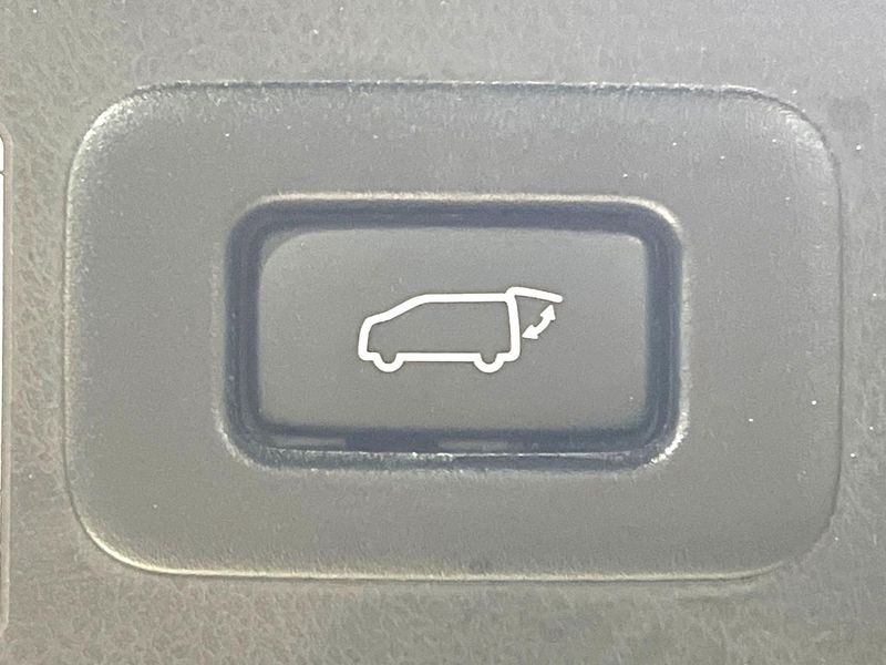 2021 Toyota Alphard 3BA-AGH30W (UW-6a6abf2859dd8)[15]