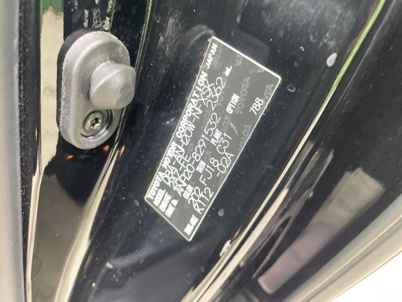 2013 Toyota Vellfire DBA-ANH20W (UW-6a6abf3873d22)[1]