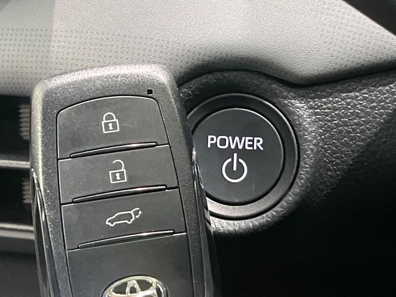 2026 Toyota RAV4 6AA-AXAN64 (UW-6a6abf4694457)[27]