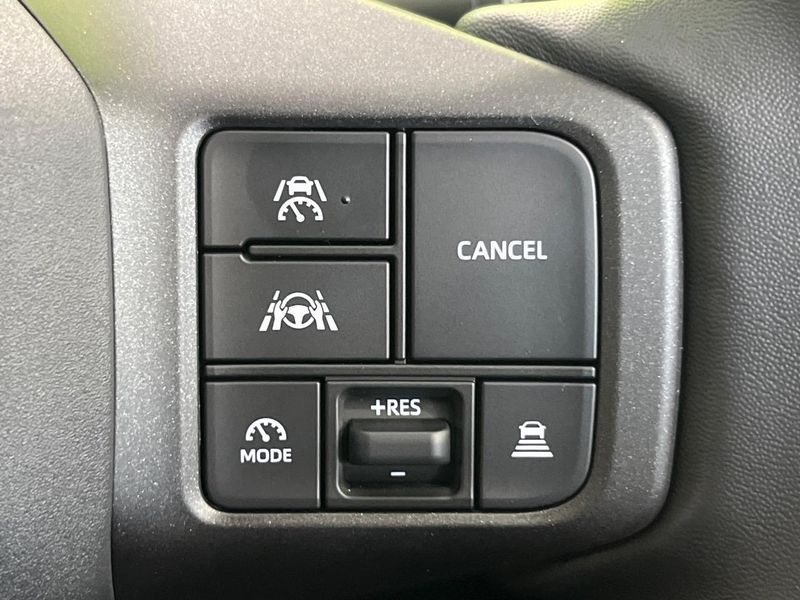 2026 Toyota RAV4 6AA-AXAN64 (UW-6a6abf4694457)[26]