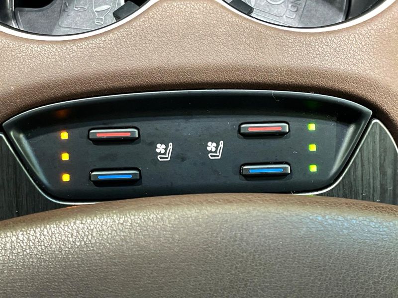 2020 Toyota Harrier Hybrid 6AA-AXUH80 (UW-6a6abf4aace25)[22]