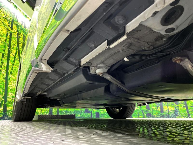 2020 Toyota Harrier Hybrid 6AA-AXUH80 (UW-6a6abf4aace25)[11]