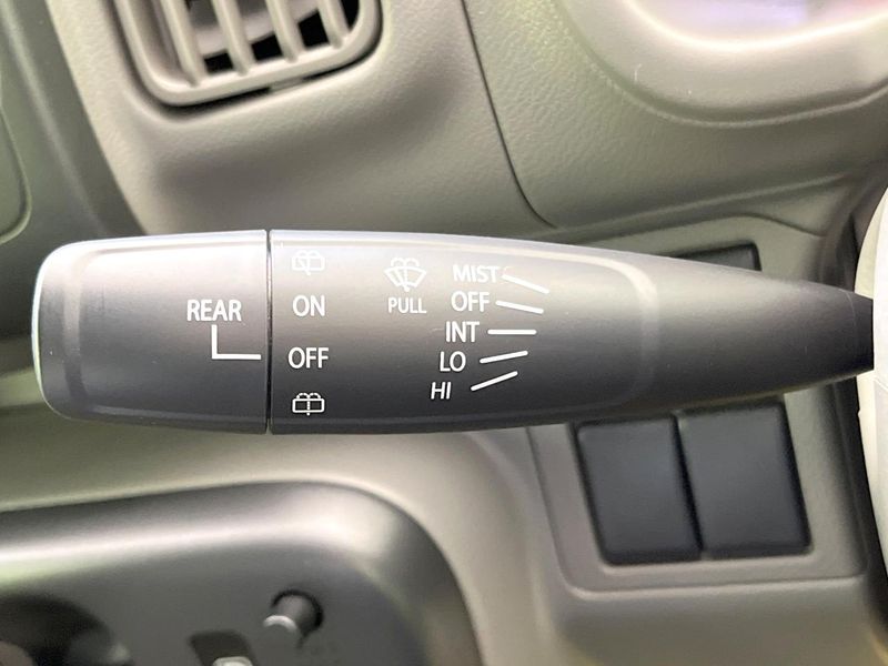 2020 Nissan NV100 Clipper Van HBD-DR17V (UW-6a6abfbb48392)[22]