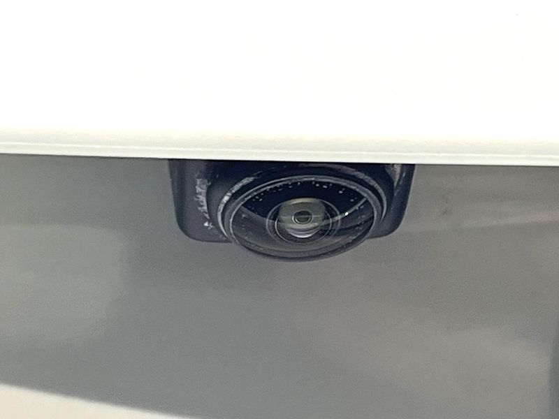 2016 Nissan Note DBA-E12 (UW-6a6abfc067796)[12]