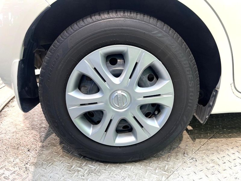 2016 Nissan Note DBA-E12 (UW-6a6abfc067796)[18]