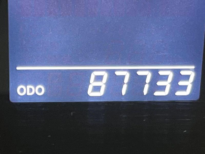 2011 Toyota Vellfire DBA-GGH25W (UW-6a6abff81c944)[2]