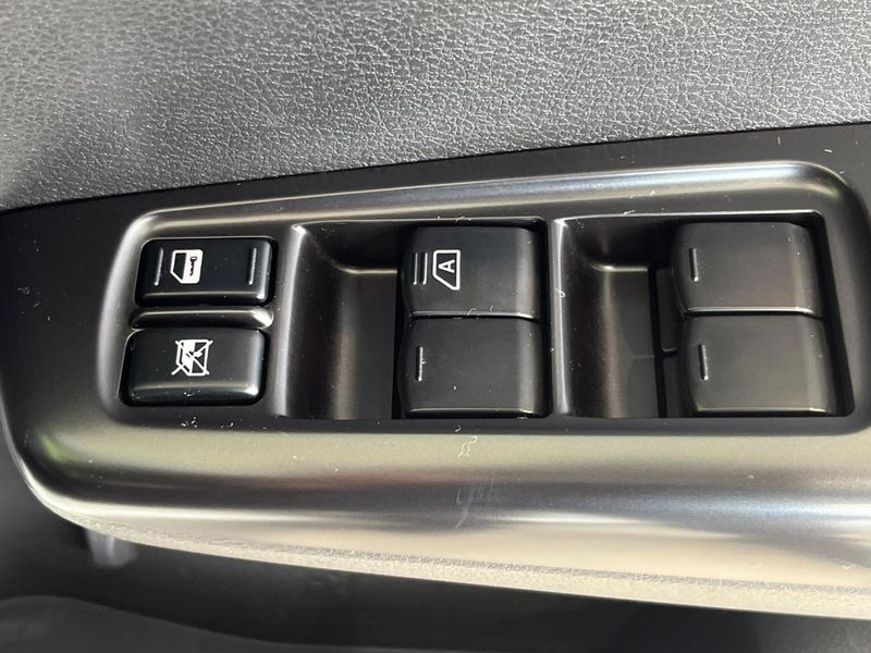 2011 Subaru Impreza DBA-GH3 (UW-6a6abff88833c)[24]