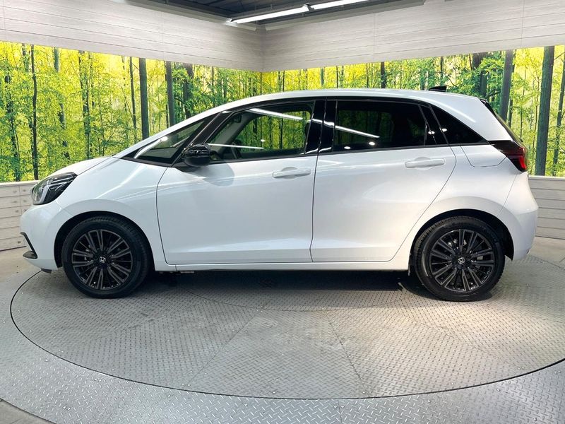 2022 Honda Fit 6AA-GR3 (UW-6a6ac00818a35)[8]