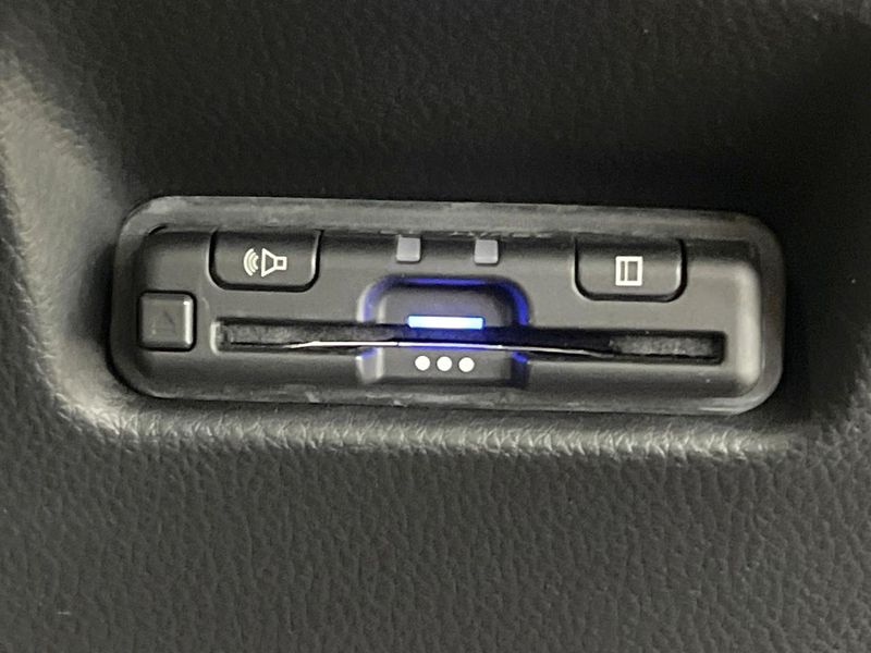 2022 Honda Fit 6AA-GR3 (UW-6a6ac00818a35)[29]