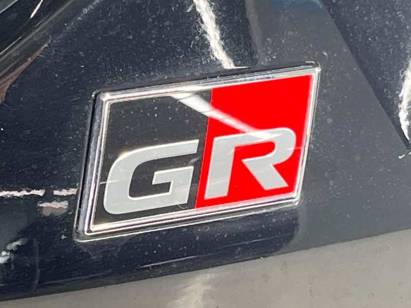 2022 Toyota Hilux 3DF-GUN125 (UW-6a6ac01922450)[13]