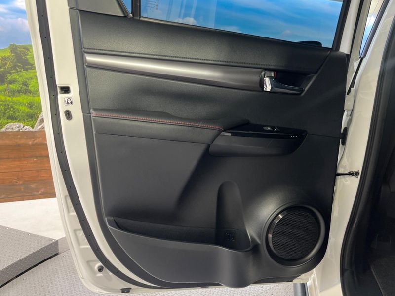 2022 Toyota Hilux 3DF-GUN125 (UW-6a6ac01922450)[27]