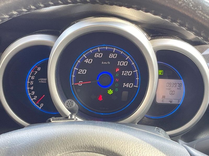 2014 Honda N-BOX CUSTOM DBA-JF1 (UW-6a6ac063333f7)[27]