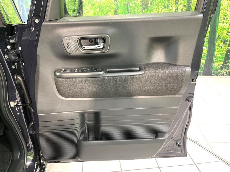 2024 Honda N-BOX CUSTOM 6BA-JF5 (UW-6a6ac08f0fb10)[26]
