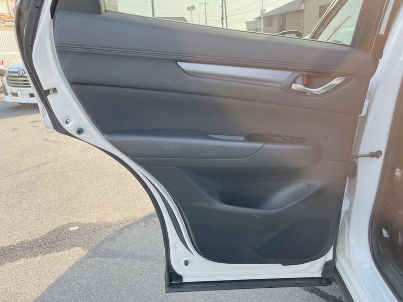 2017 Mazda CX-5 LDA-KF2P (UW-6a6ac0ba31075)[21]