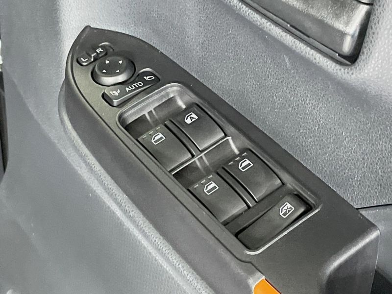 2023 Daihatsu Tanto 5BA-LA650S (UW-6a6ac10792b1c)[25]