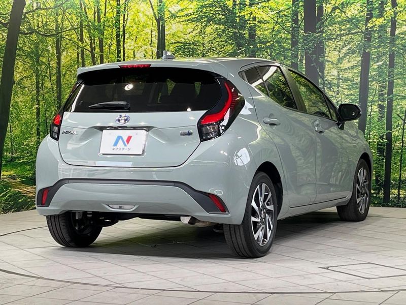 2021 Toyota Aqua 6AA-MXPK11 (UW-6a6ac1c1a9cda)[8]