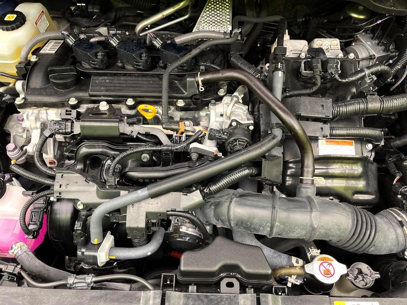 2022 Toyota Aqua 6AA-MXPK11 (UW-6a6ac1c73d4ff)[4]