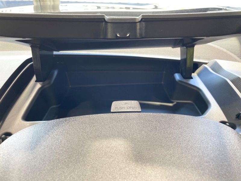 2024 Toyota Sienta 6AA-MXPL10G (UW-6a6ac1cbf0495)[12]