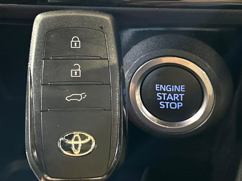 2021 Toyota Harrier 6BA-MXUA80 (UW-6a6ac1d66033b)[15]